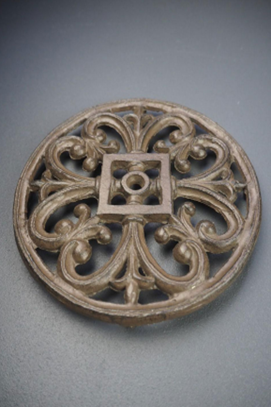 Grytunderlägg gjutjärn 16,5 cm