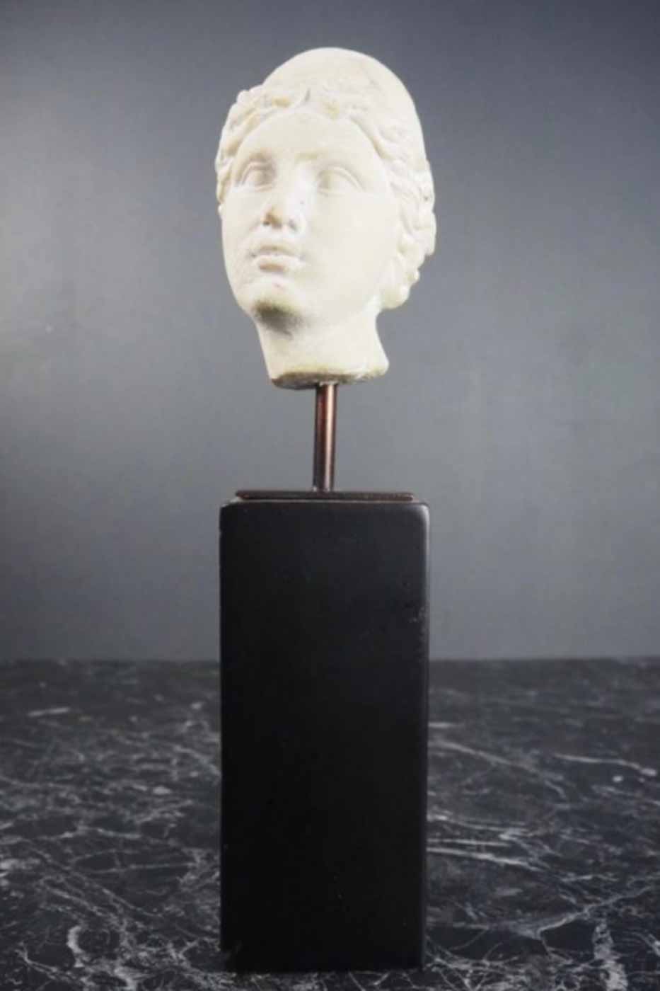 Staty Lady