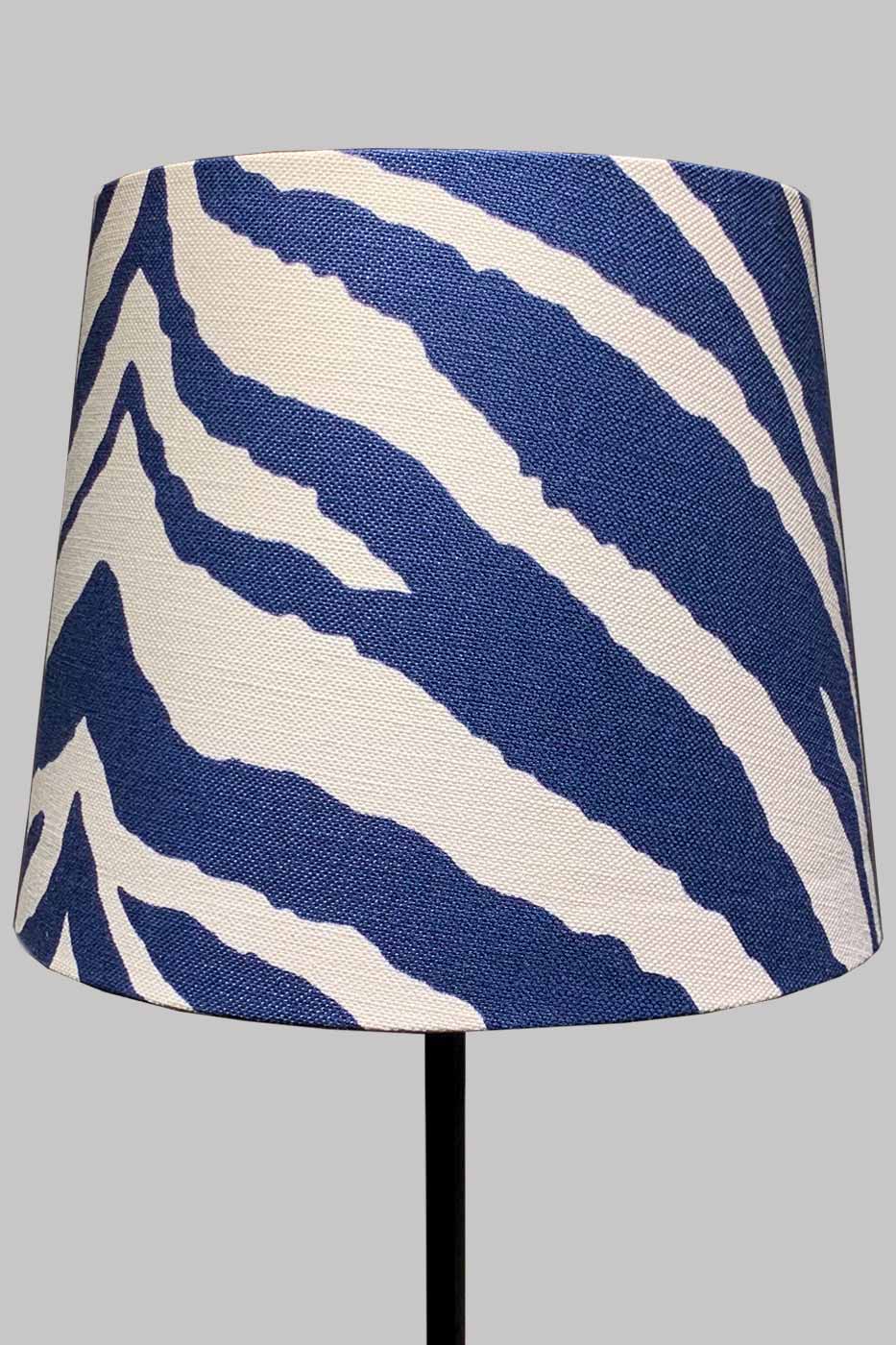 Lampskärm Sixten 32 cm Zebra blå