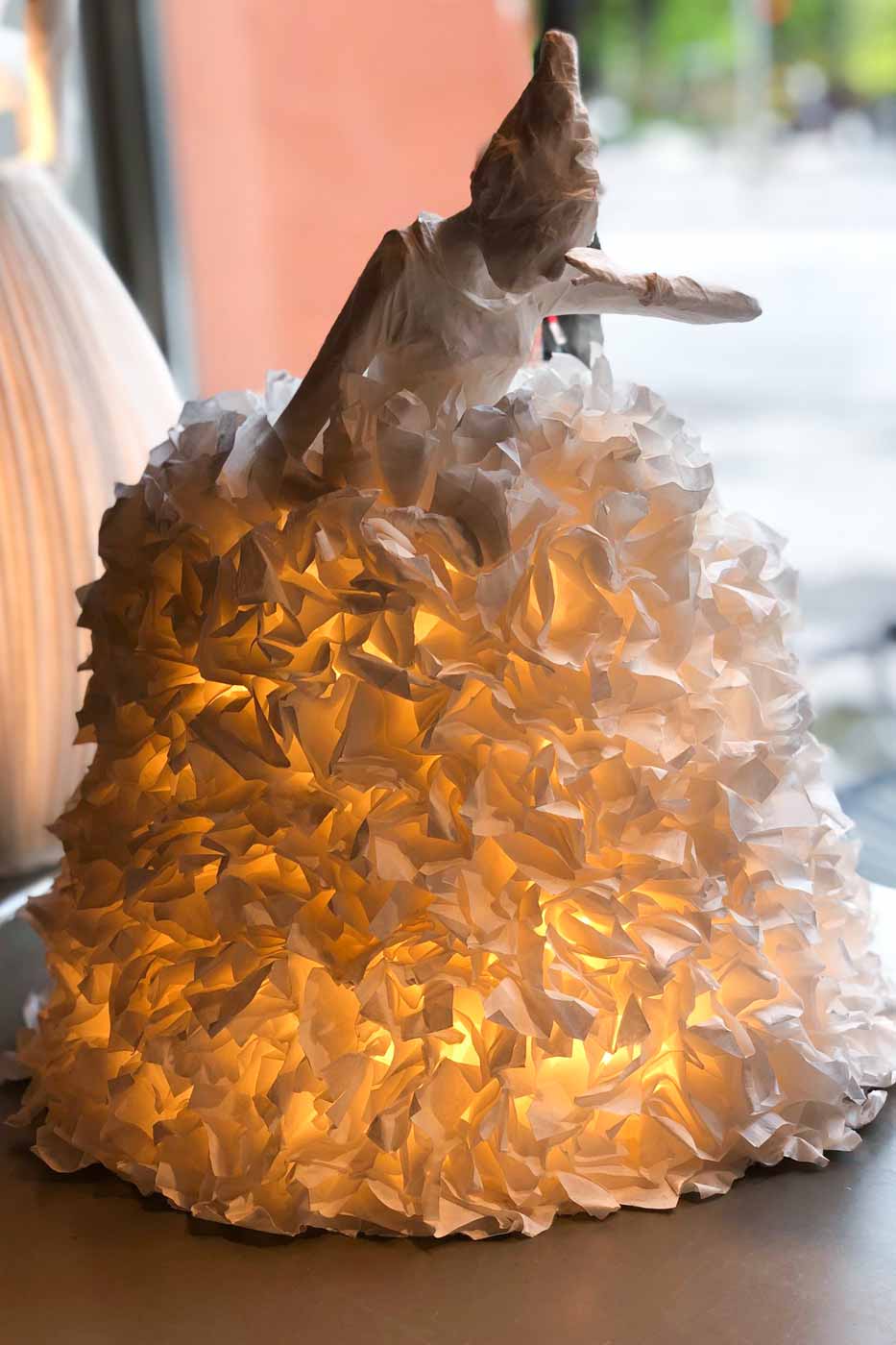 Bordslampa Papier-maché Pavlova petit modèle