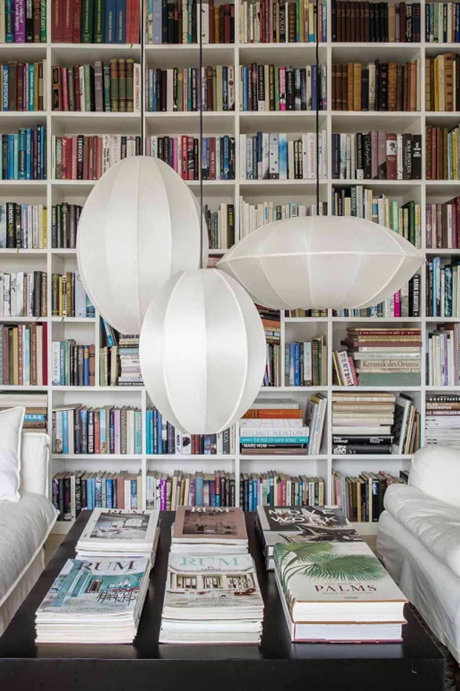 Taklampa silk Oval 44x54 cm offwhite