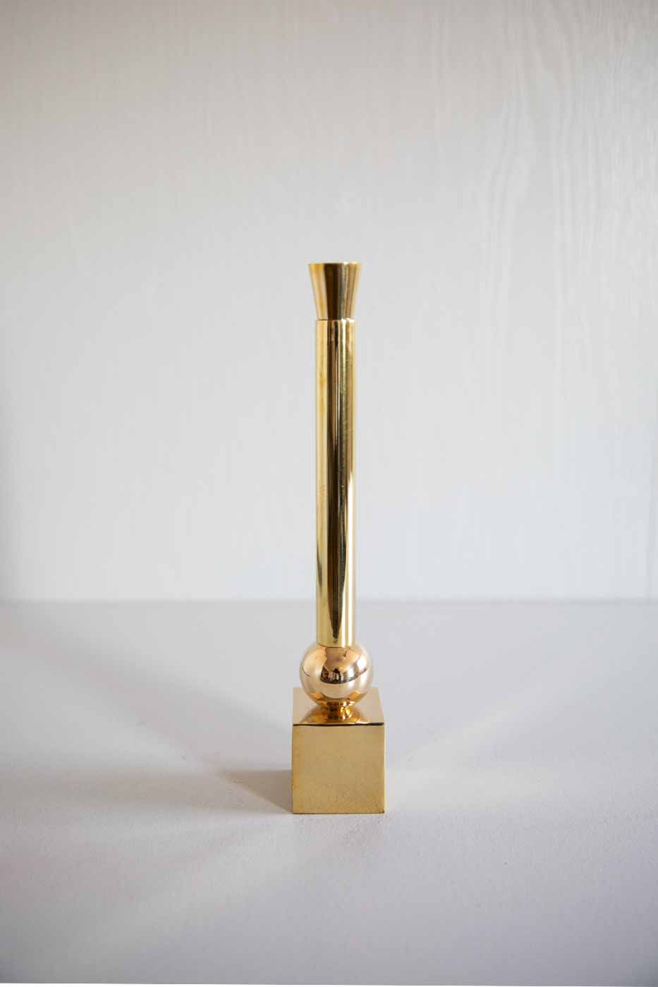 Ljusstake Rocket låg bas mässing 29 cm