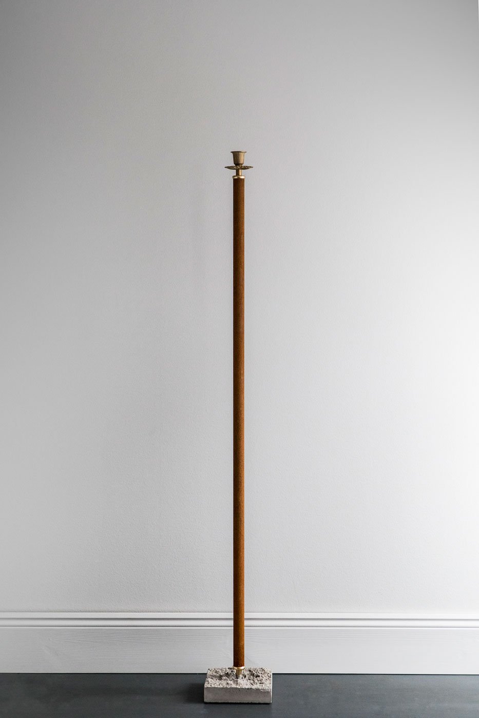 Golvljusstake med cementfot 125 cm rost