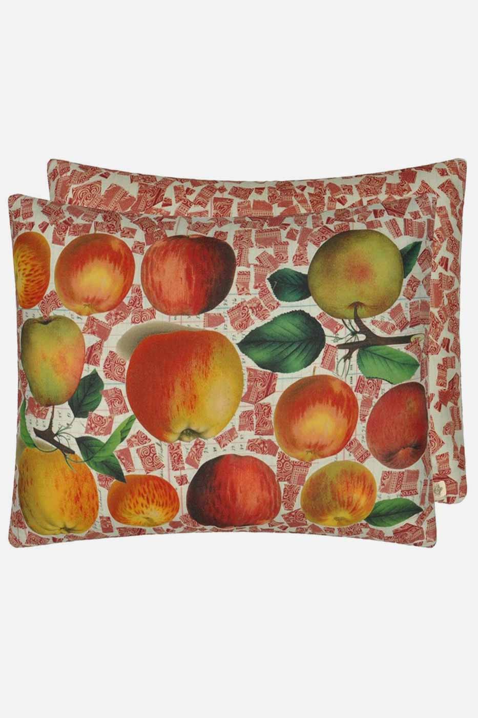 Kudde Apples Carmine 60x45